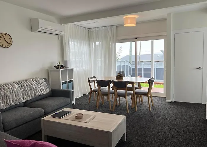 Ocean Breeze Retreat